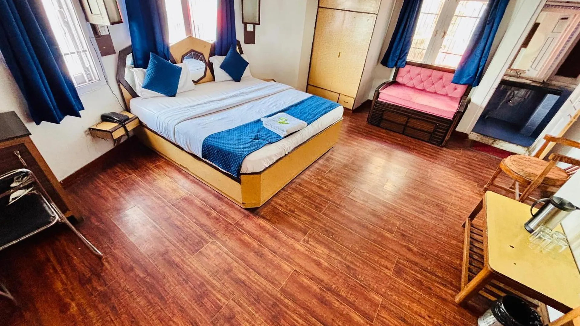 فندق Ganga Near Victory Tunnel & Mall Road Simla In City Center